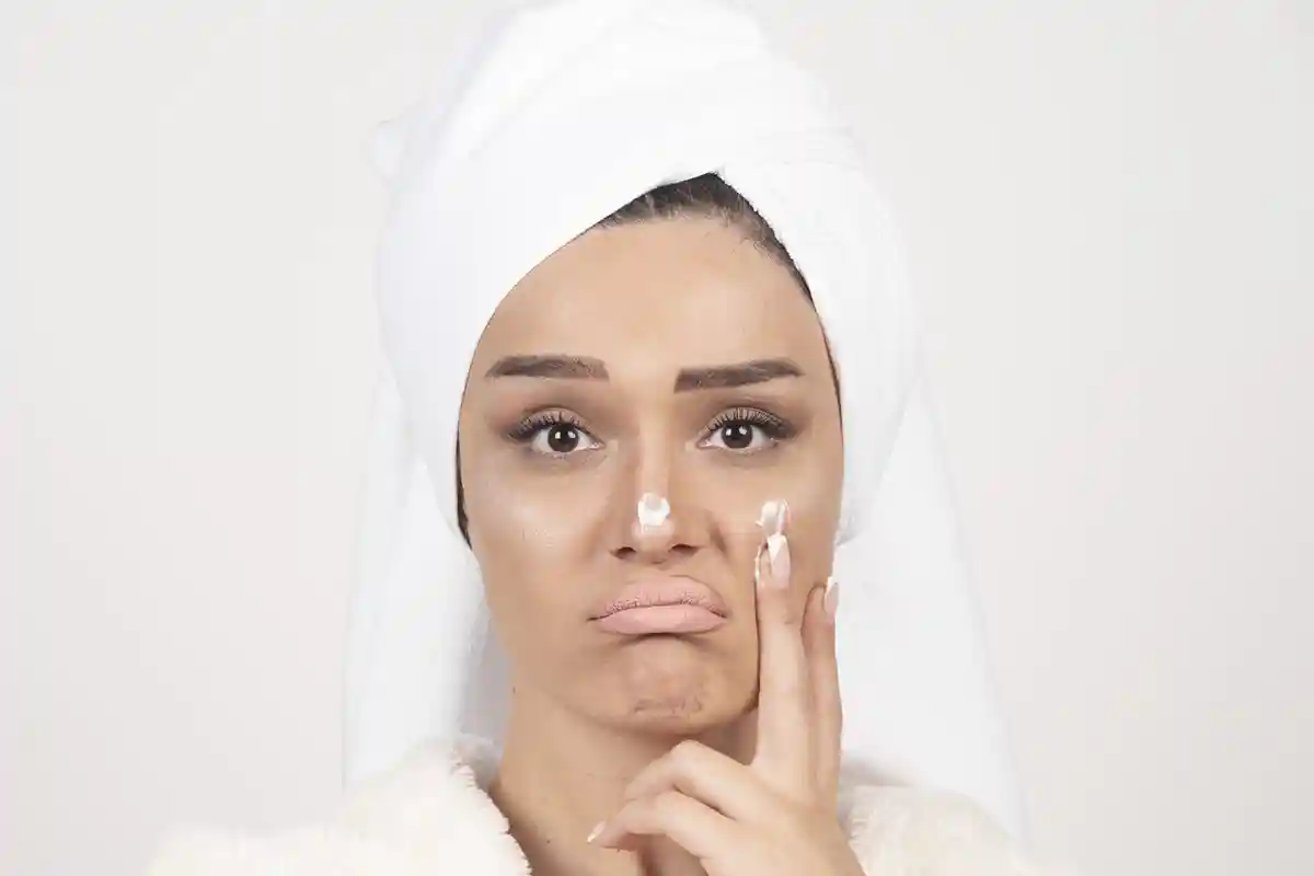 بهترین ضد آفتاب برای پوست‌ های چرب و جوش ‌دار