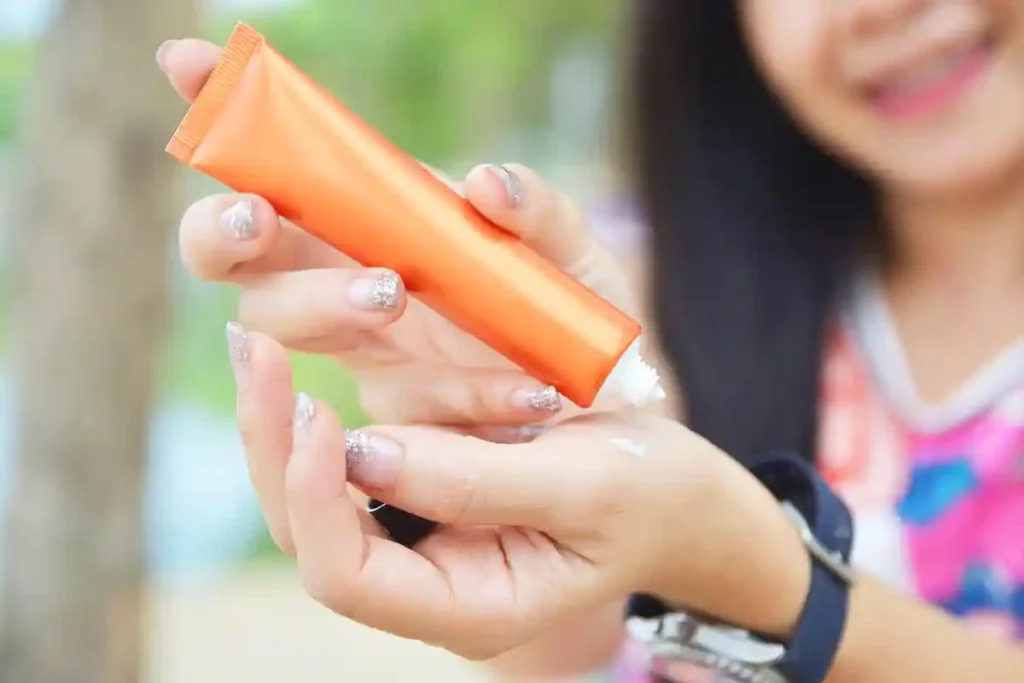 معرفی چند ضدآفتاب مناسب پوست‌های خشک و لک‌دار